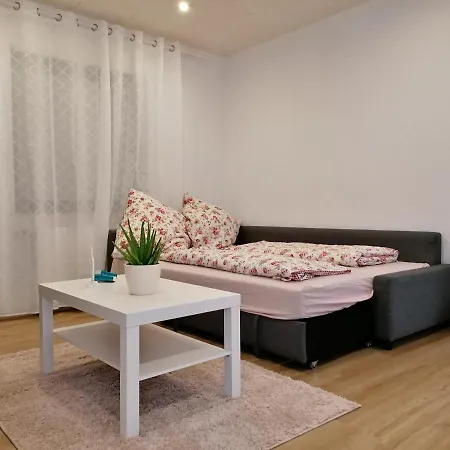 Ferienwohnung Klein Apartment