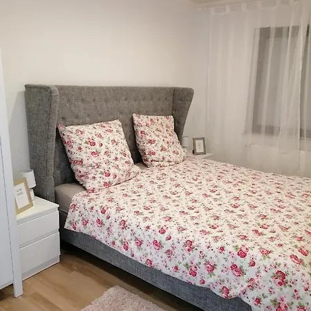 Apartment Ferienwohnung Klein *